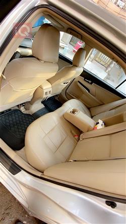 تۆیۆتا کامری